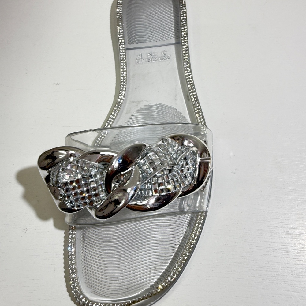Women    Open Round Toe Slip On  Fashion chain  top Flats jelly Sandals Ds82
